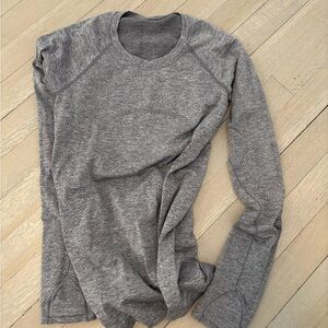 Lululemon Gray Long Sleeve Shirt